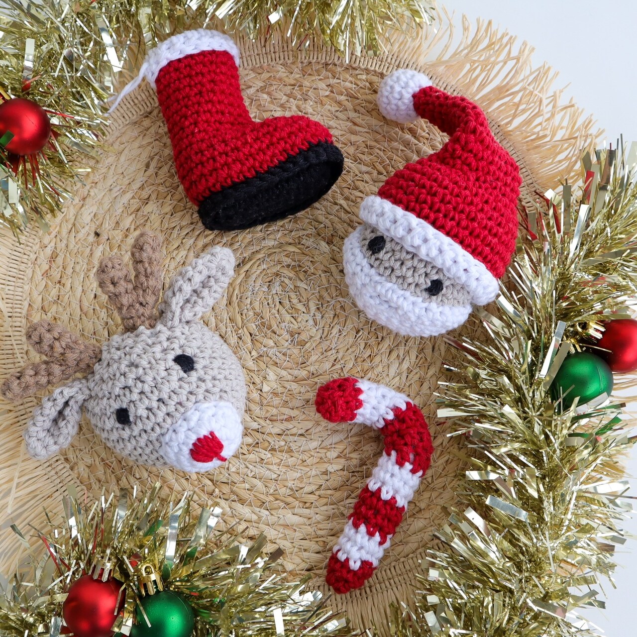 Hoooked Amigurumi DIY Kit W/Eco Barbante Yarn-Christmas Ornaments